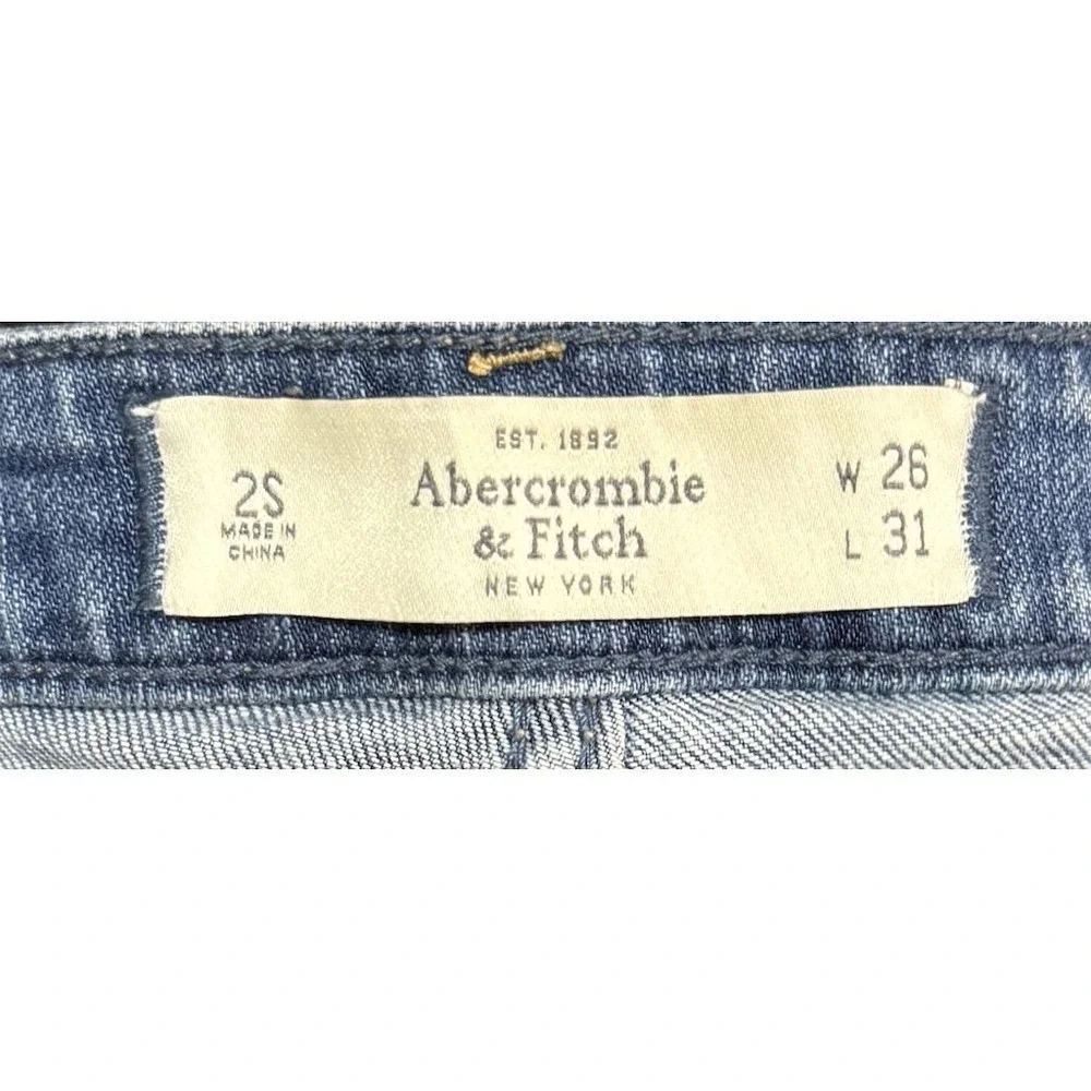 Abercrombie & Fitch Women's Straight Jeans Size 2 Blue Medium Wash 26x31 Y2K‎